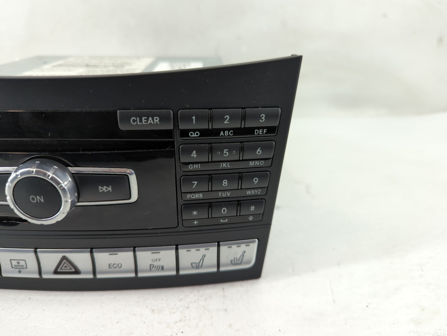 2014 Mercedes-Benz Cls350 Radio AM FM Cd Player Receiver Replacement P/N:A 212 900 67 23 Fits OEM Used Auto Parts - Oemuseda