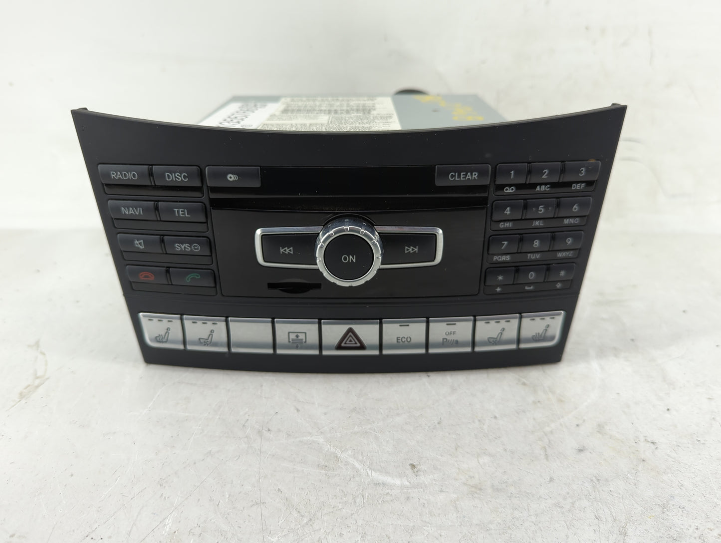 2014 Mercedes-Benz Cls550 Radio AM FM Cd Player Receiver Replacement P/N:A 212 900 74 26 Fits OEM Used Auto Parts - Oemuseda