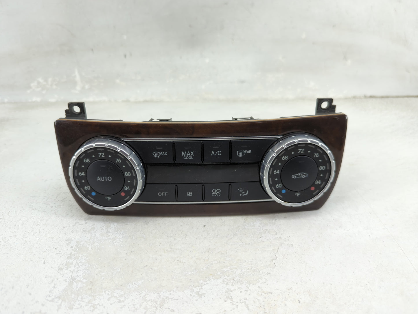 2012-2016 Mercedes-Benz Cls550 Climate Control Module Temperature AC/Heater Replacement P/N:A2049006808 Fits OEM Used Auto P