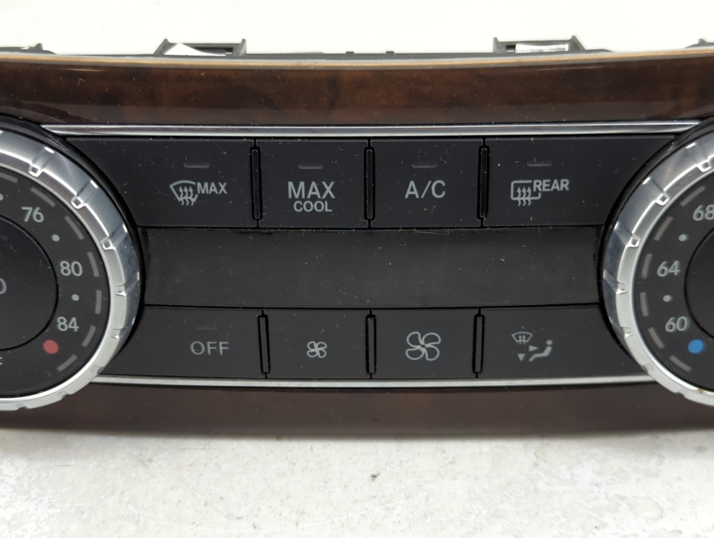 2012-2016 Mercedes-Benz Cls550 Climate Control Module Temperature AC/Heater Replacement P/N:A2049006808 Fits OEM Used Auto P