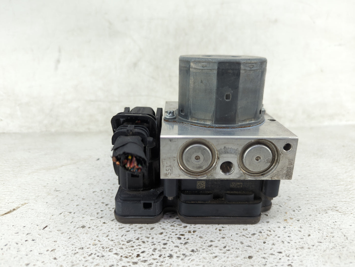 2014 Mercedes-Benz E-Class ABS Pump Control Module Replacement P/N:A2124311448 269632, 1402187/4234 Fits OEM Used Auto Parts