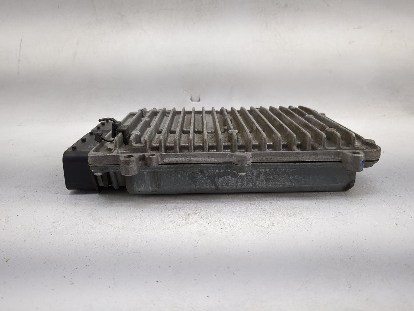 2014 Mercedes-Benz E-Class PCM Engine Control Computer ECU ECM PCU OEM P/N:A2769004600 A2769011200 Fits Fits 2015 2016 2017 