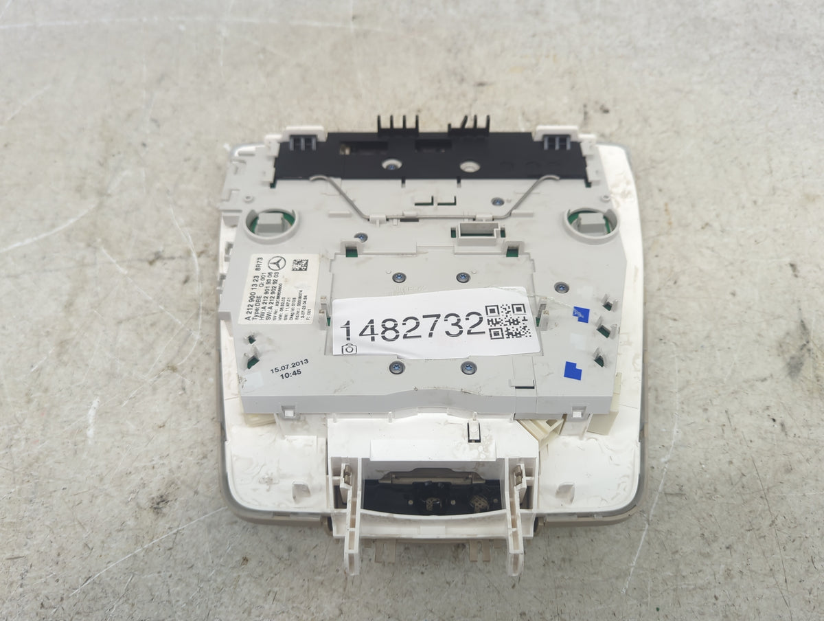 2014 Mercedes-benz E-class Overhead Roof Console Tan - Oemusedautoparts1.com