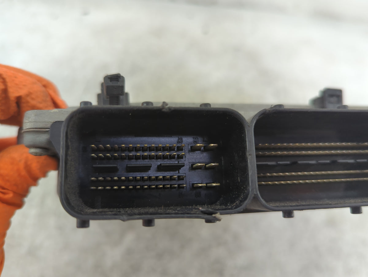 2014 Mercedes-Benz E-Class PCM Engine Control Computer ECU ECM PCU OEM P/N:A2769004600 0261S07812 Fits 2015 2016 2017 2018 O