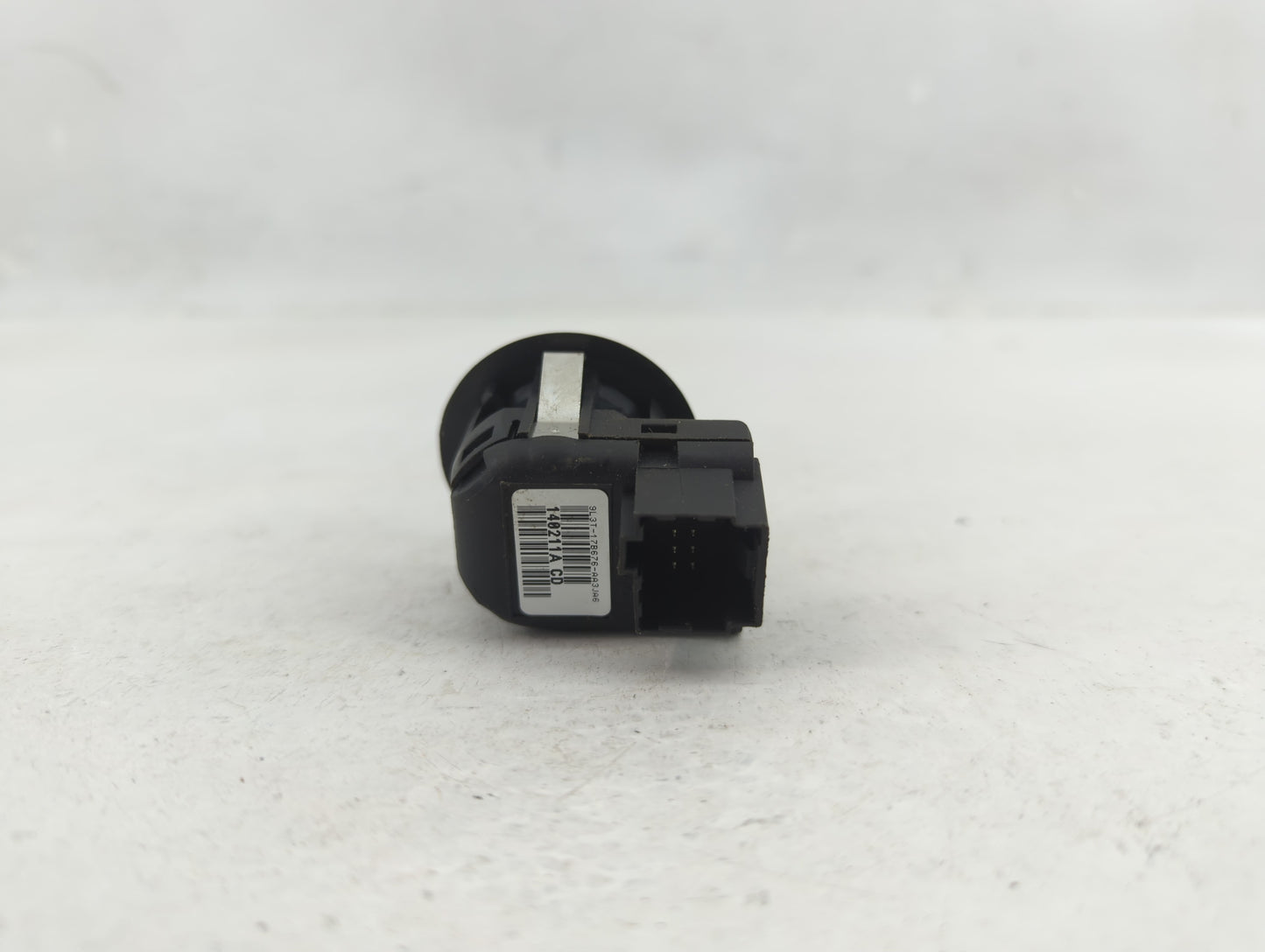 2014 Mercedes-Benz E250 Master Power Window Switch Replacement Driver Side Left P/N:9L3T-17B676-AA3JA6 Fits OEM Used Auto Pa