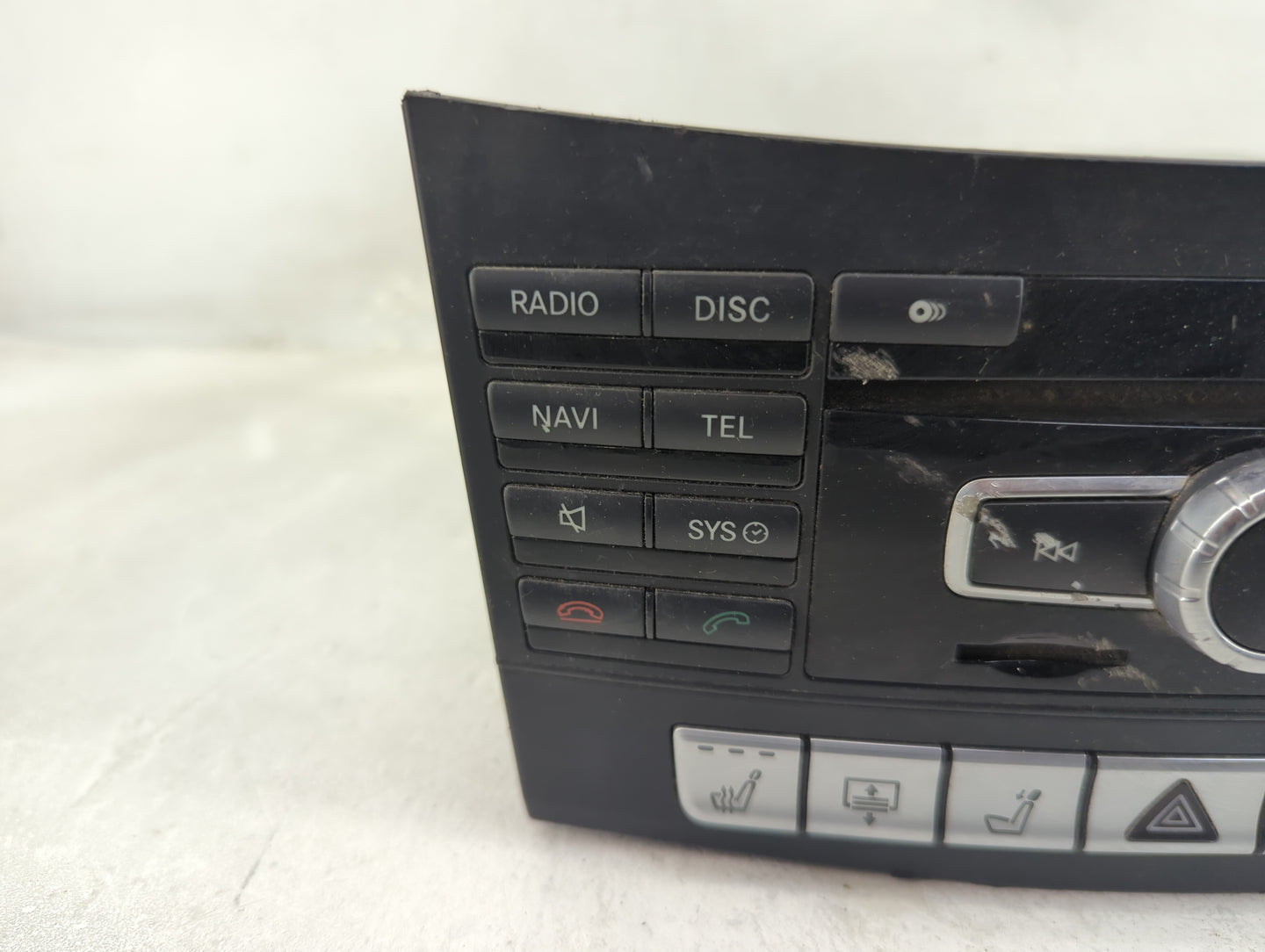 2014 Mercedes-Benz E250 Radio AM FM Cd Player Receiver Replacement P/N:A 212 900 75 25 Fits OEM Used Auto Parts - Oemusedaut