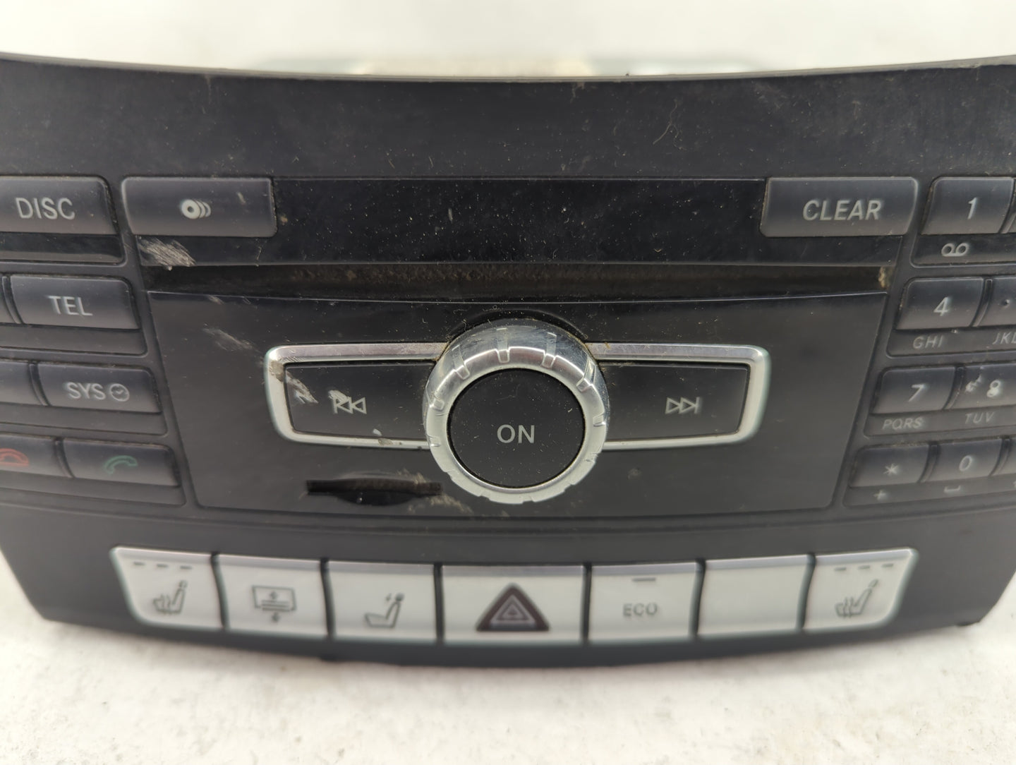 2014 Mercedes-Benz E250 Radio AM FM Cd Player Receiver Replacement P/N:A 212 900 75 25 Fits OEM Used Auto Parts - Oemusedaut