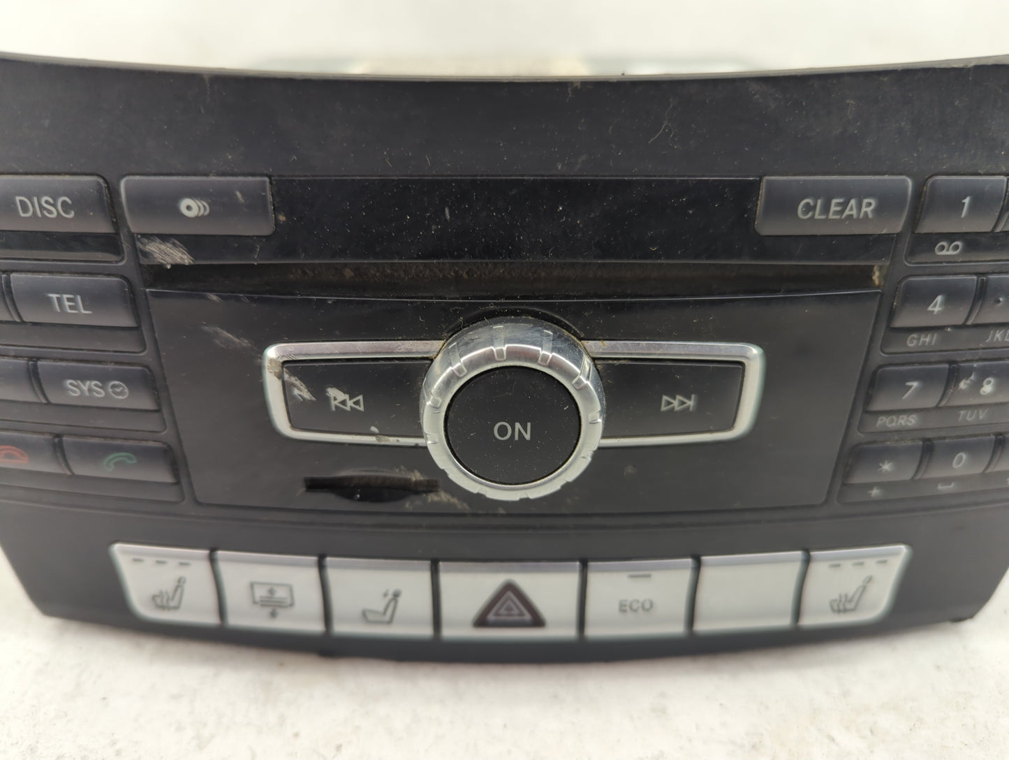 2014 Mercedes-Benz E250 Radio AM FM Cd Player Receiver Replacement P/N:A 212 900 75 25 Fits OEM Used Auto Parts - Oemusedaut