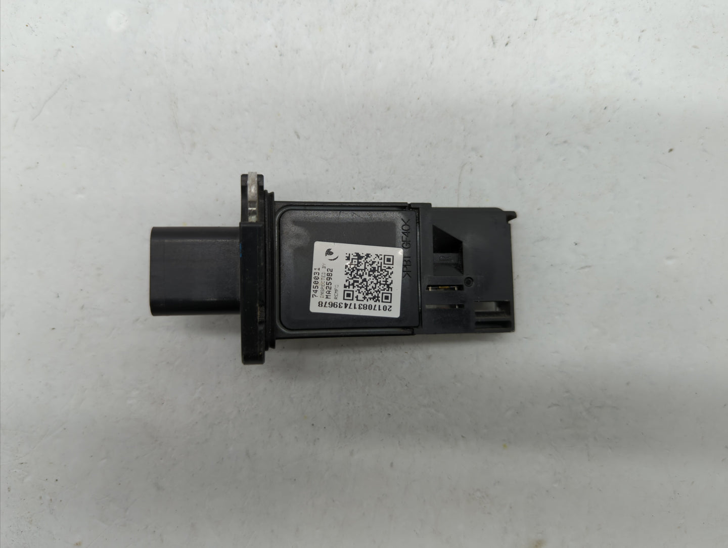 Mercedes-benz E250 Mass Air Flow Meter Maf - Oemusedautoparts1.com