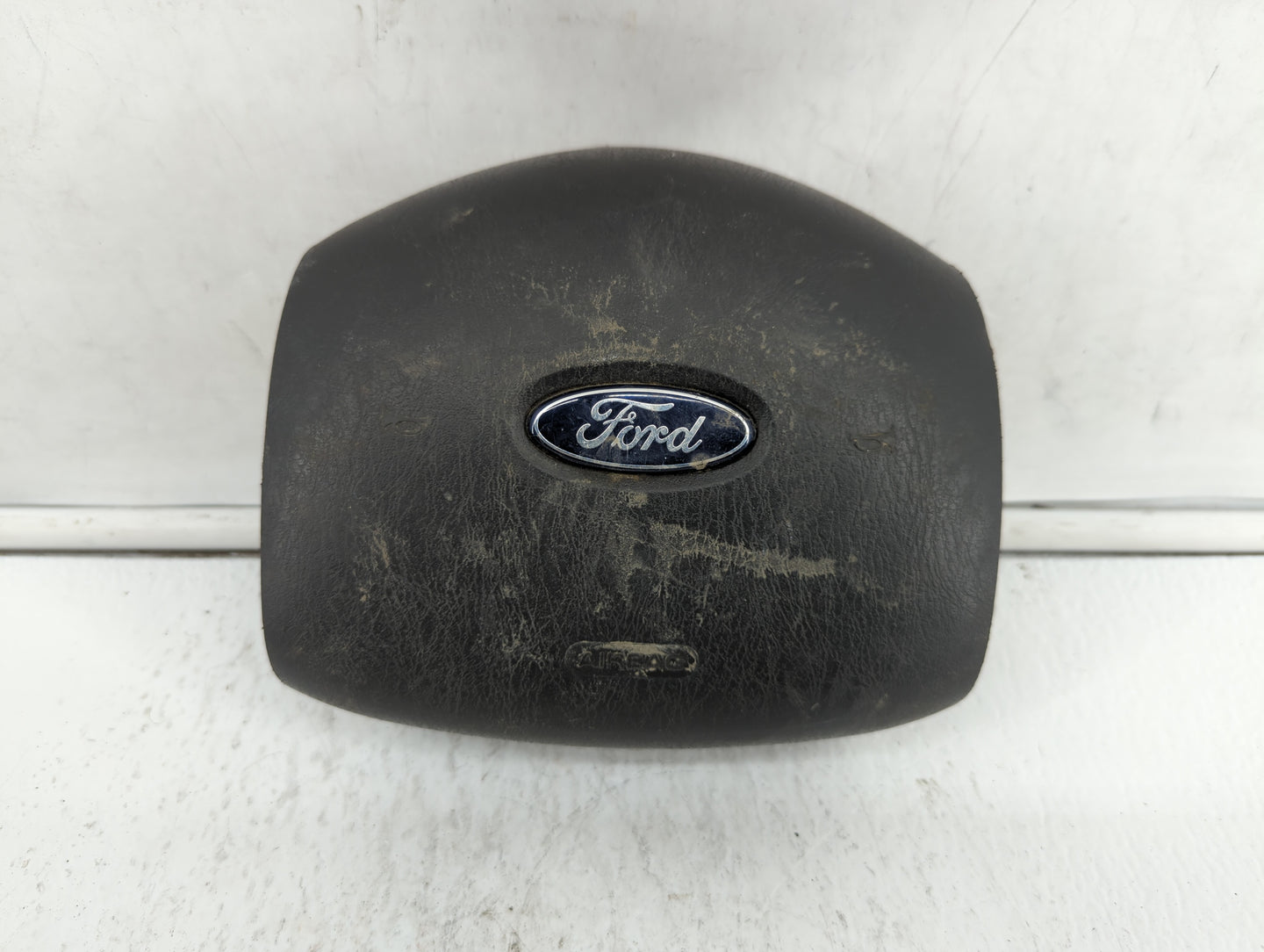 2014 Mercedes-Benz E250 Air Bag Driver Left Steering Wheel Mounted Fits Fits 2009 2010 2011 2012 2013 2015 2016 2017 2018 20