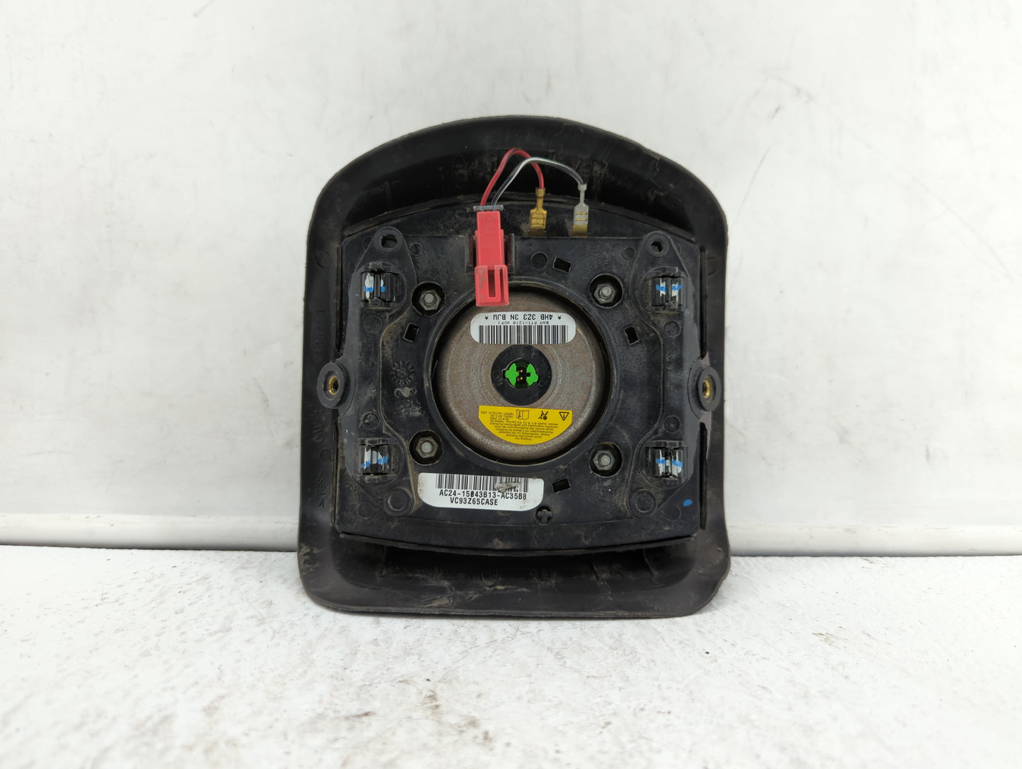 2014 Mercedes-Benz E250 Air Bag Driver Left Steering Wheel Mounted Fits Fits 2009 2010 2011 2012 2013 2015 2016 2017 2018 20