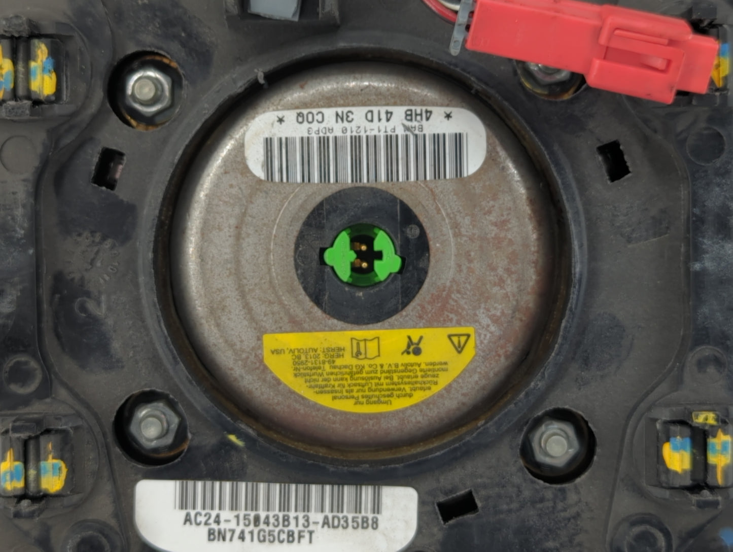 2014 Mercedes-Benz E250 Air Bag Driver Left Steering Wheel Mounted P/N:BN741G5CBFT AC24015043B13-1D35B8 Fits OEM Used Auto P