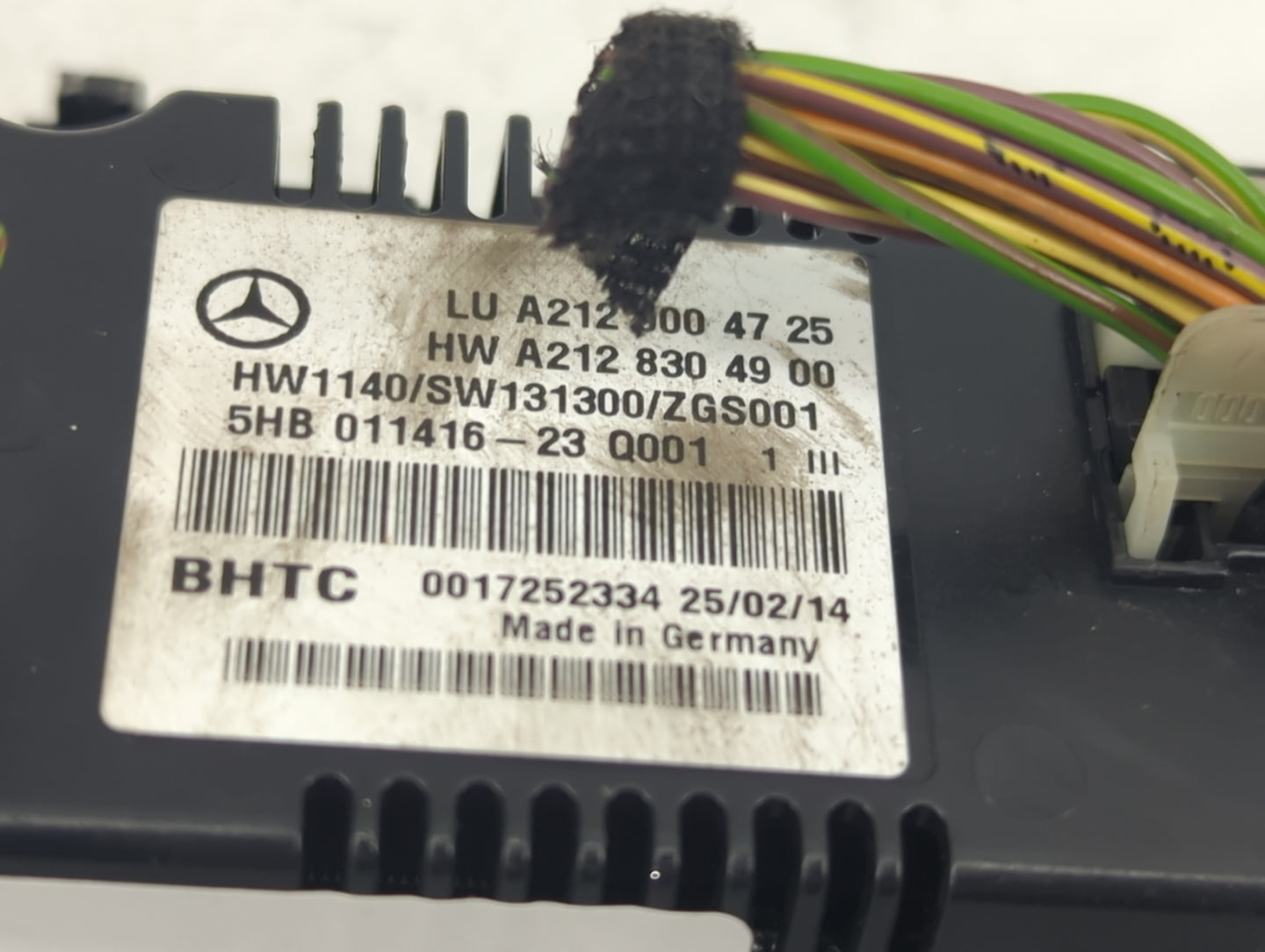 2014 Mercedes-Benz E300 Climate Control Module Temperature AC/Heater Replacement P/N:A212 900 47 25 Fits OEM Used Auto Parts