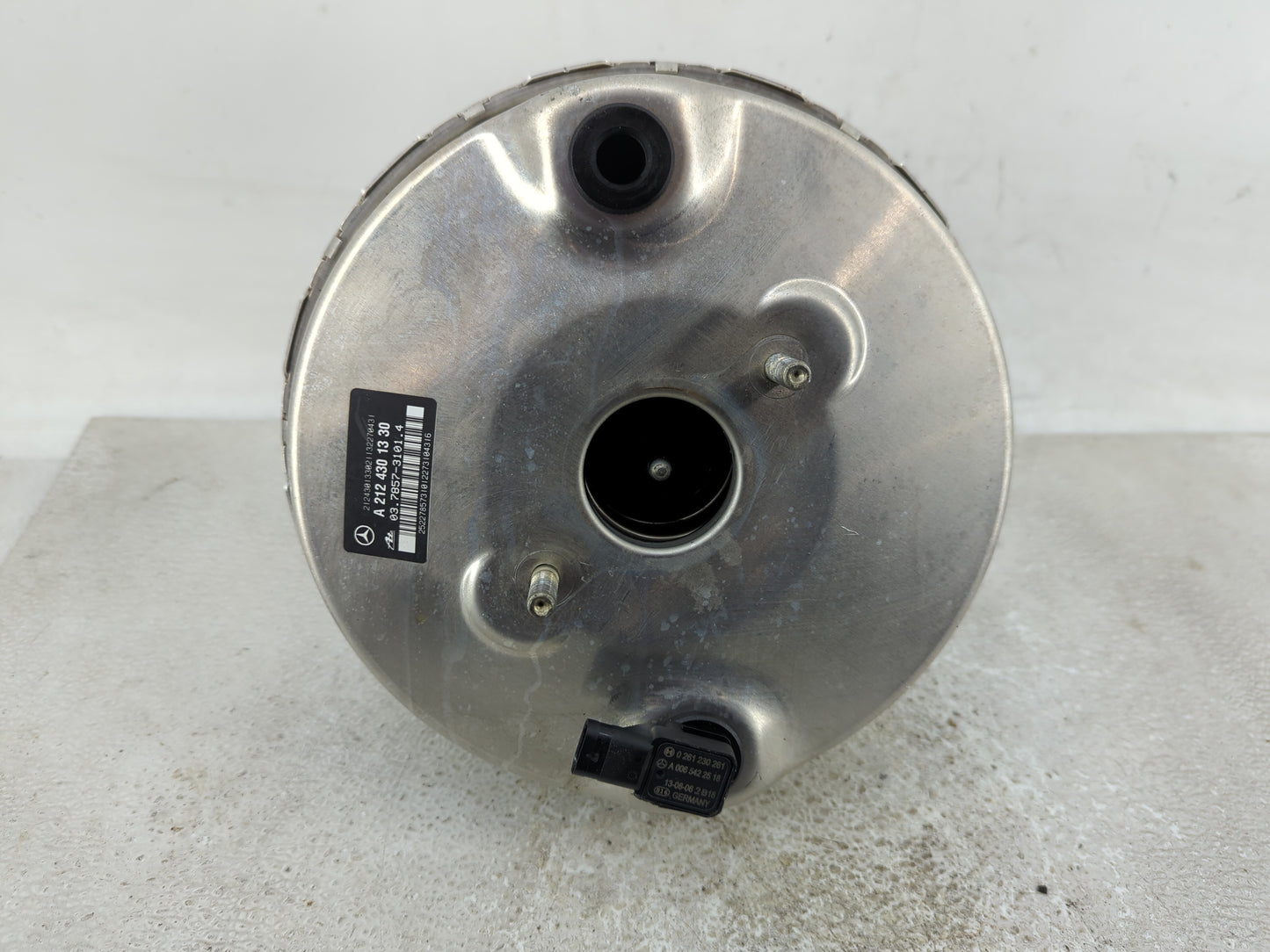 2014-2016 Mercedes-benz E350 Power Brake Booster Oem - Oemusedautoparts1.com
