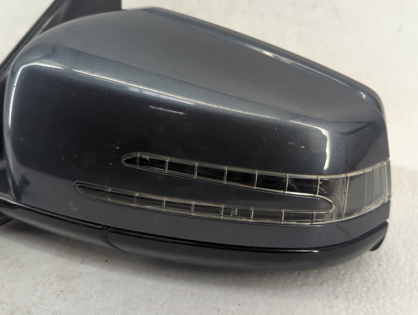 2010-2014 Mercedes-Benz E350 Driver Side View Mirror - Left Door Mirror OEM Used - Oemusedautoparts1.com