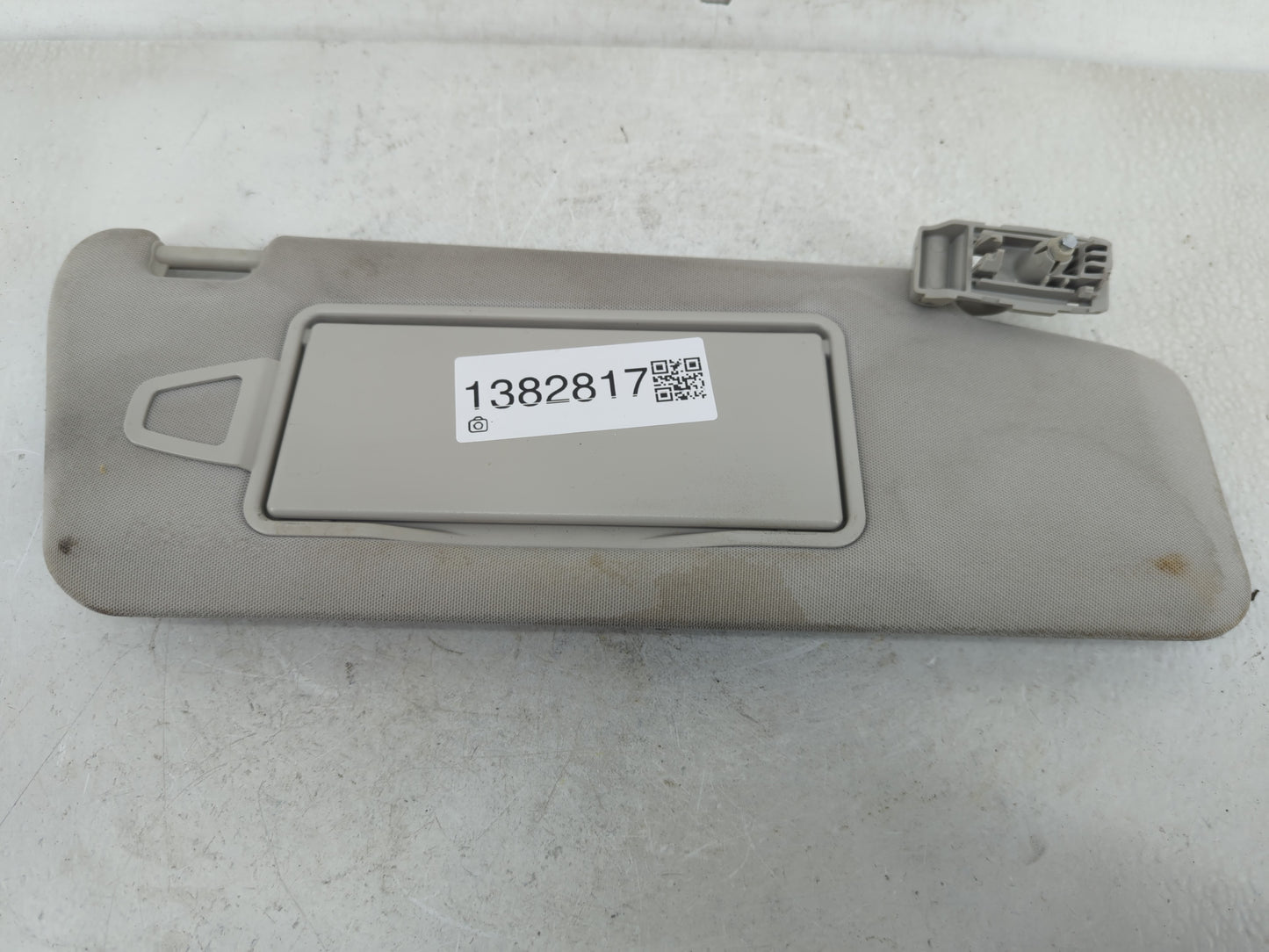 2014-2016 Mercedes-Benz E350 Sun Visor Shade Replacement Passenger Right Mirror Fits Fits 2014 2015 2016 OEM Used Auto Parts