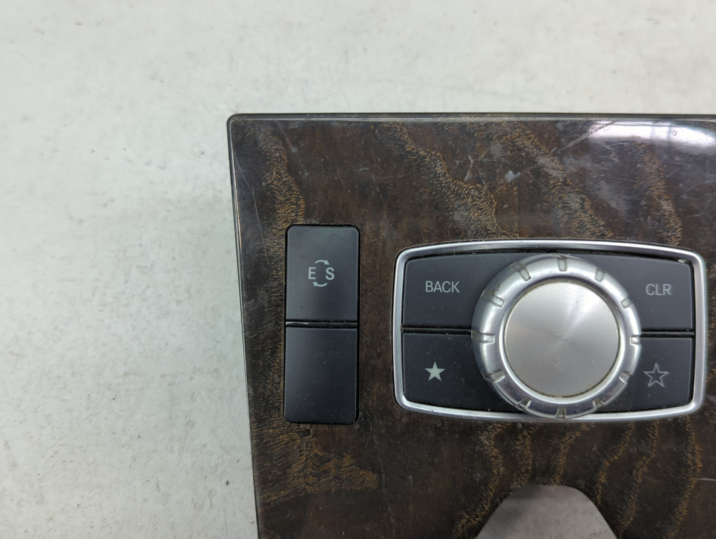 2014-2015 Mercedes-Benz E350 Radio AM FM Cd Player Receiver Replacement P/N:A2129051302 3389.1101-00 Fits Fits 2014 2015 OEM