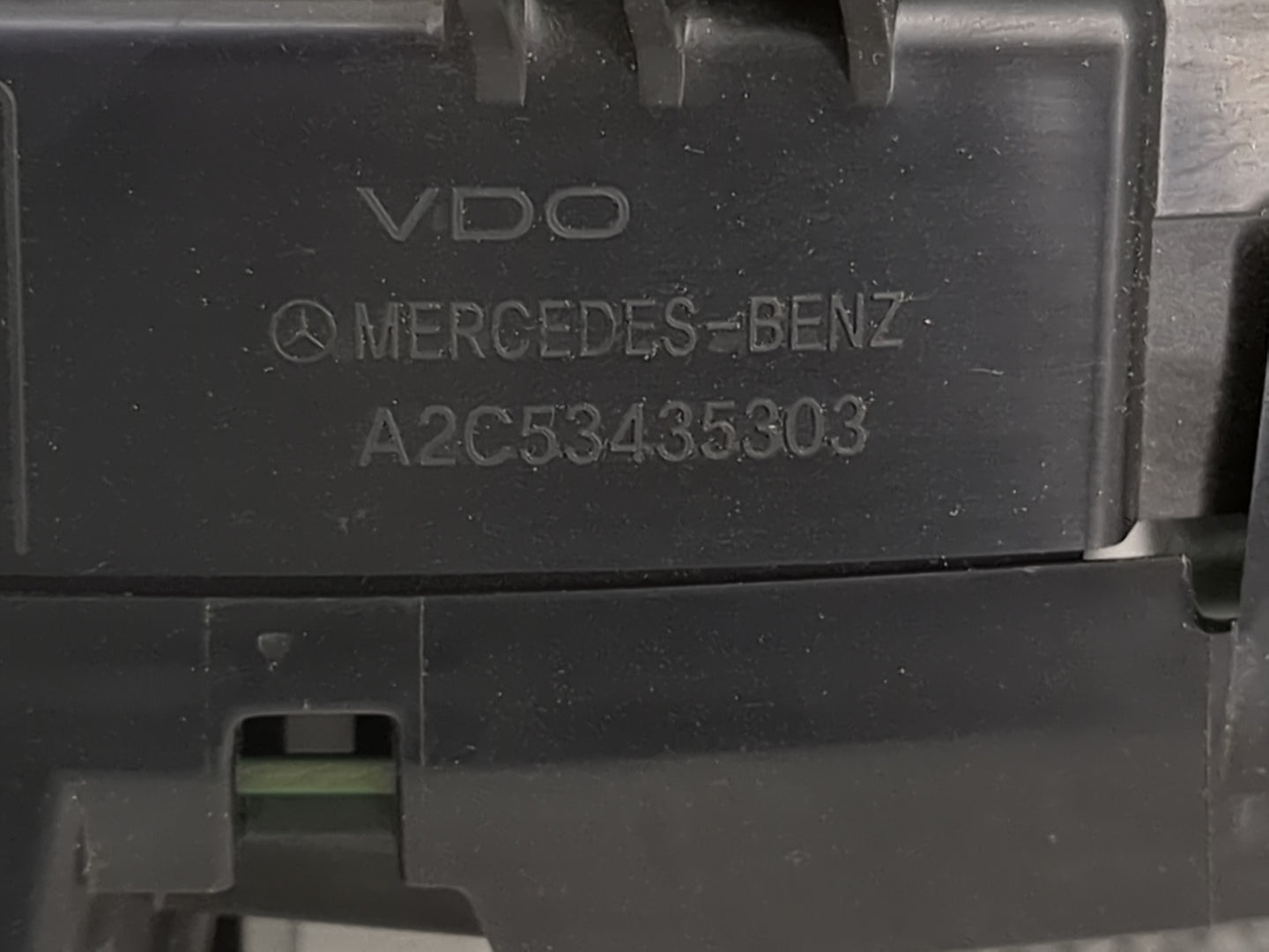 2014 Mercedes-Benz E350 Instrument Cluster Speedometer Gauges P/N:A2C53435303 Miles: Fits OEM Used Auto Parts - Oemusedautop