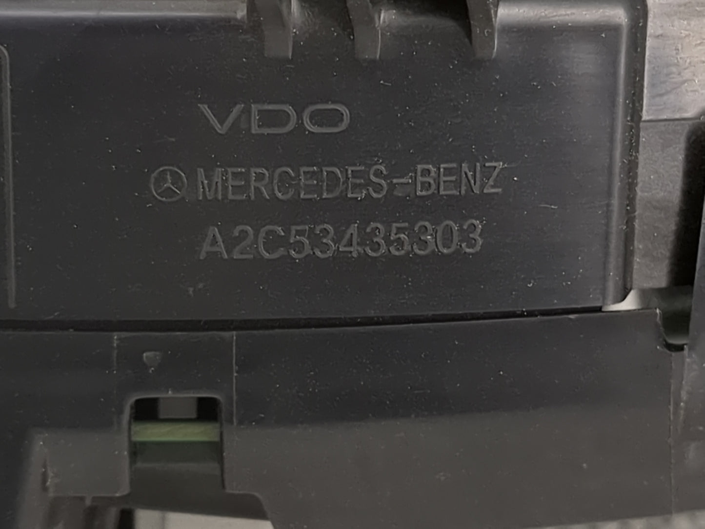 2014 Mercedes-Benz E350 Instrument Cluster Speedometer Gauges P/N:A2C53435303 Miles: Fits OEM Used Auto Parts - Oemusedautop