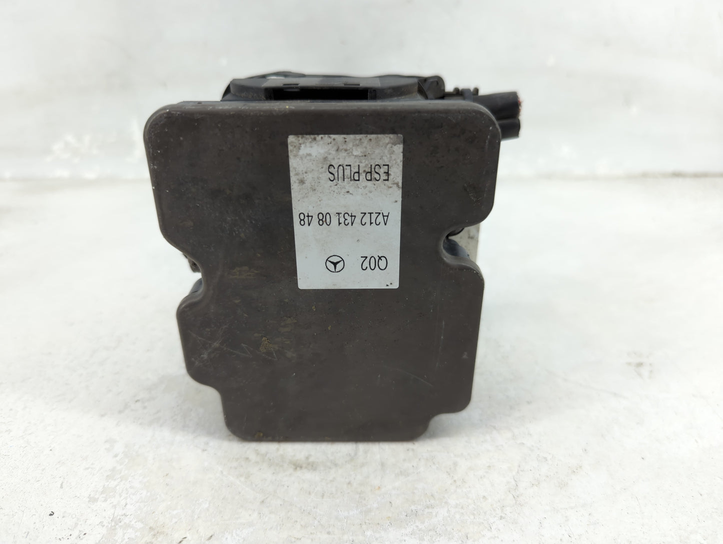 2014 Mercedes-Benz E350 ABS Pump Control Module Replacement P/N:A2124310848 0265943596, 0265233108 Fits OEM Used Auto Parts 