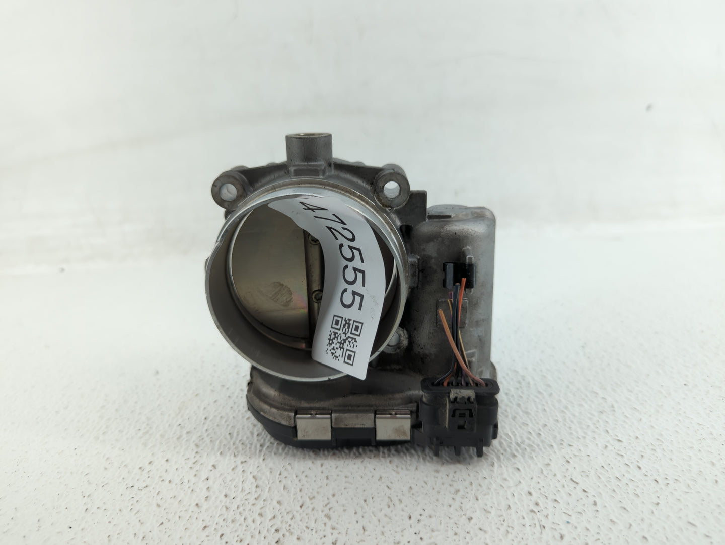 2012-2016 Mercedes-Benz E350 Throttle Body P/N:A 276 141 01 25 2761410125 Fits OEM Used Auto Parts - Oemusedautoparts1.com