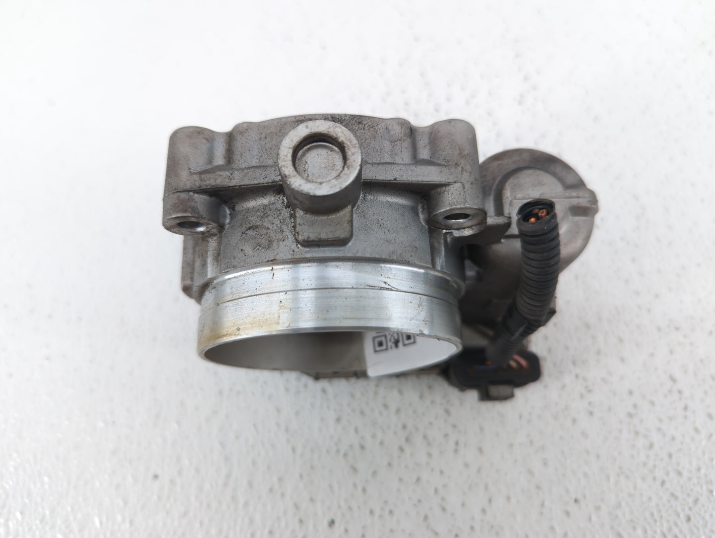 2012-2016 Mercedes-Benz E350 Throttle Body P/N:A 276 141 01 25 2761410125 Fits OEM Used Auto Parts - Oemusedautoparts1.com