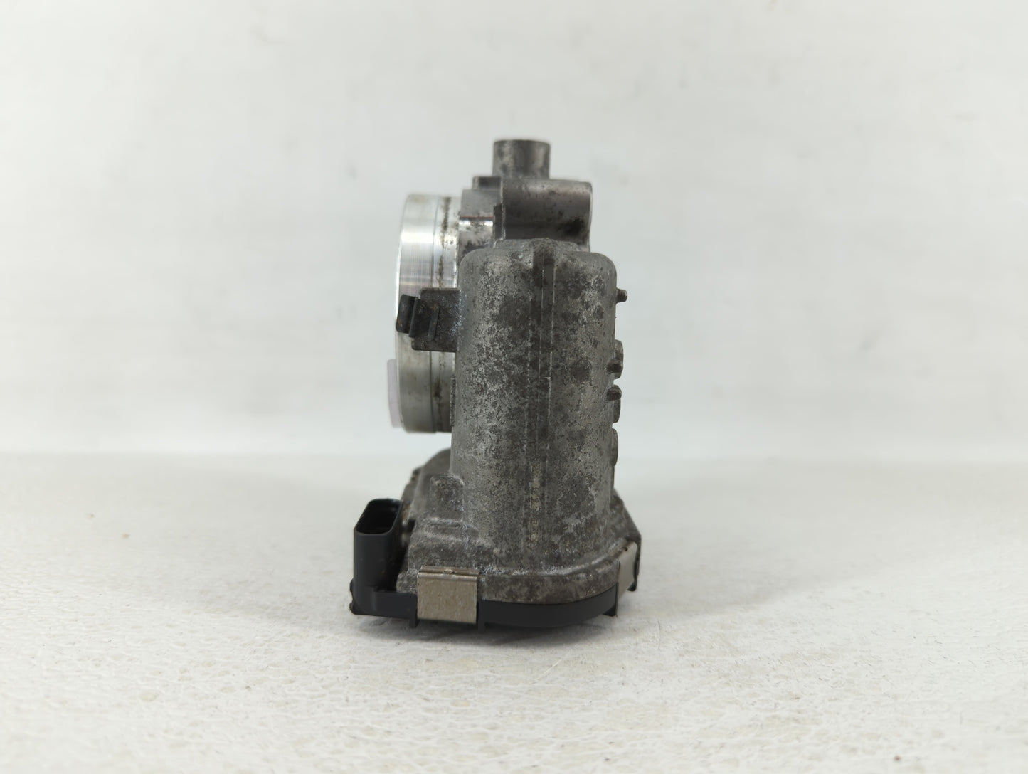 2012-2016 Mercedes-Benz E350 Throttle Body P/N:A 276 141 01 25 2761410125 Fits OEM Used Auto Parts - Oemusedautoparts1.com