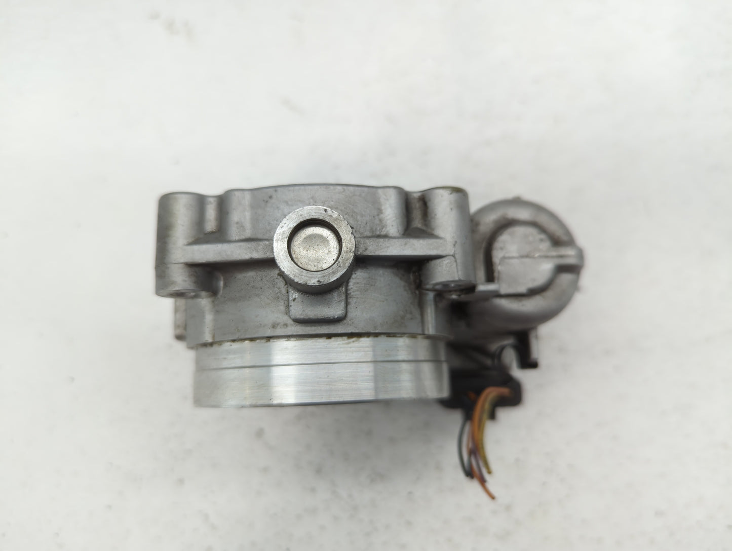 2012-2016 Mercedes-Benz E350 Throttle Body P/N:A 276 141 01 25 2761410125 Fits OEM Used Auto Parts - Oemusedautoparts1.com