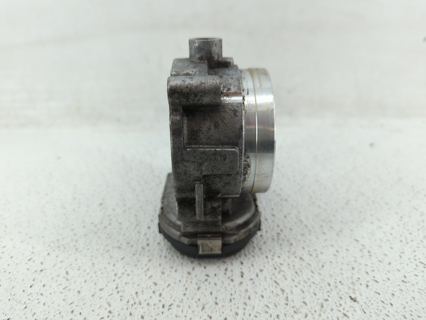 2012-2016 Mercedes-Benz E350 Throttle Body P/N:A 276 141 01 25 2761410125 Fits OEM Used Auto Parts - Oemusedautoparts1.com