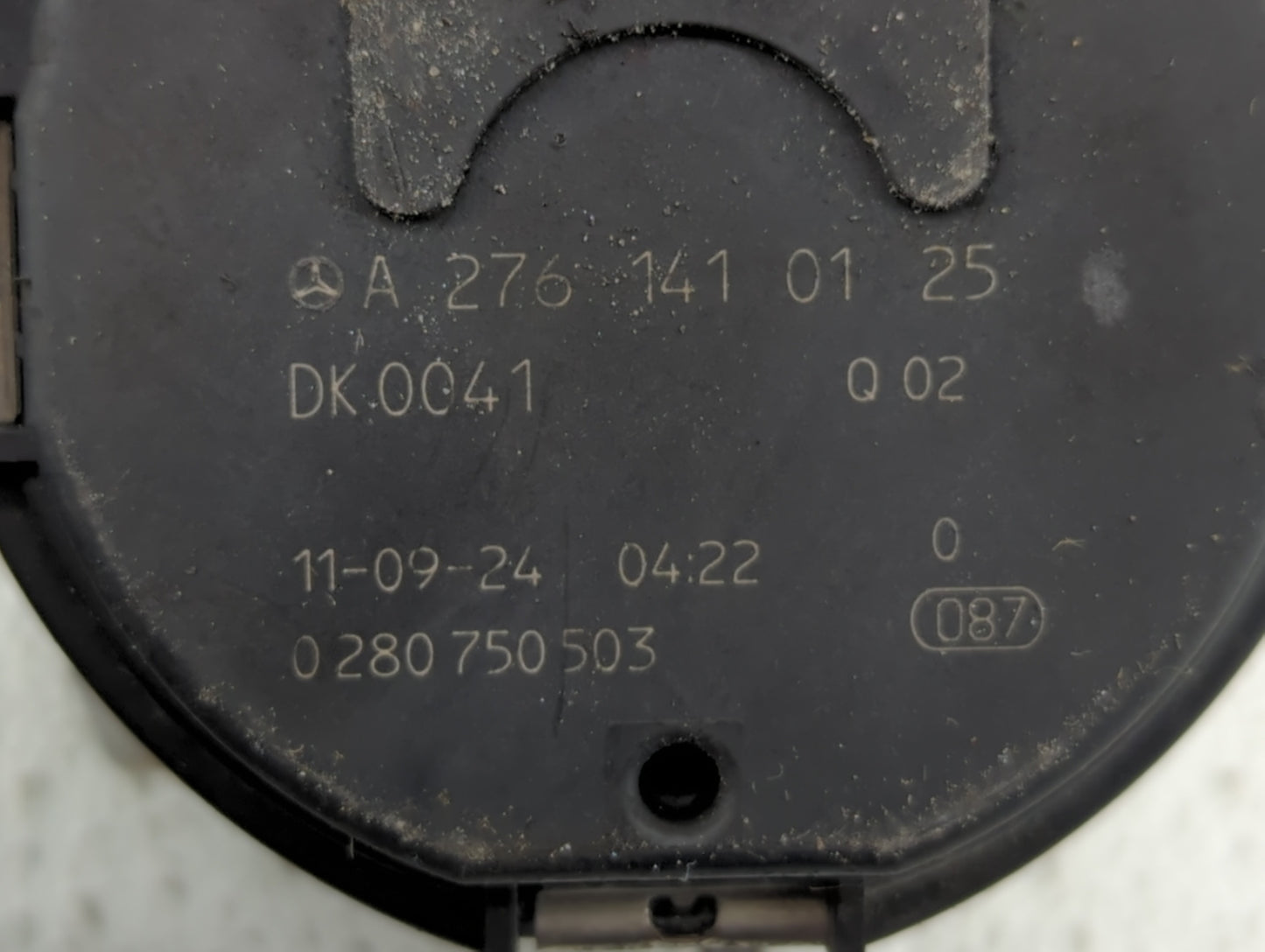 2012-2016 Mercedes-Benz E350 Throttle Body P/N:A 276 141 01 25 2761410125 Fits OEM Used Auto Parts - Oemusedautoparts1.com