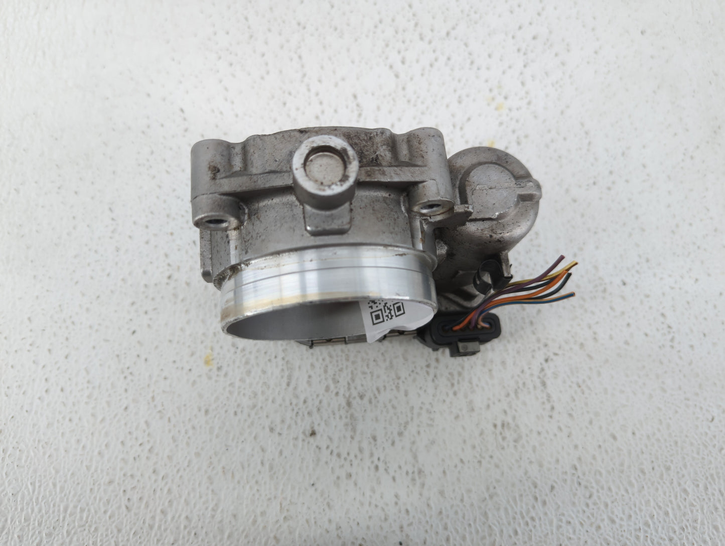 2012-2016 Mercedes-Benz E350 Throttle Body P/N:A 276 141 01 25 2761410125 Fits OEM Used Auto Parts - Oemusedautoparts1.com
