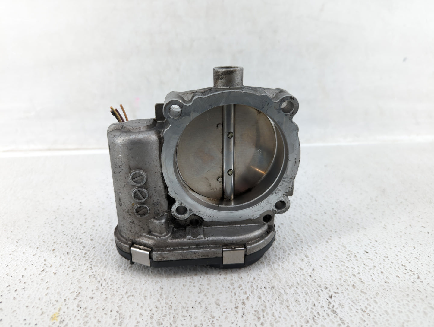 2012-2016 Mercedes-Benz E350 Throttle Body P/N:A 276 141 01 25 2761410125 Fits OEM Used Auto Parts - Oemusedautoparts1.com