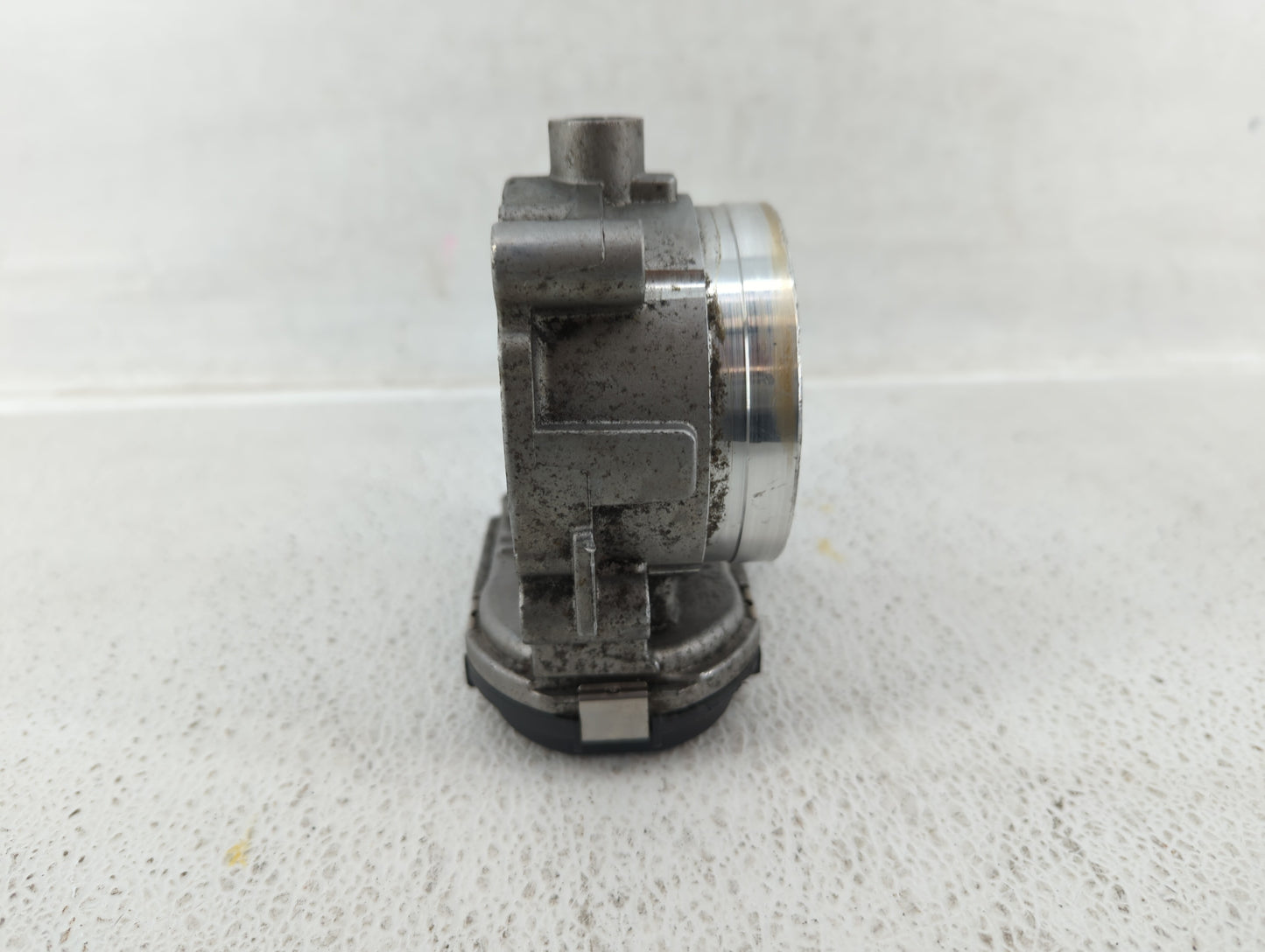 2012-2016 Mercedes-Benz E350 Throttle Body P/N:A 276 141 01 25 2761410125 Fits OEM Used Auto Parts - Oemusedautoparts1.com