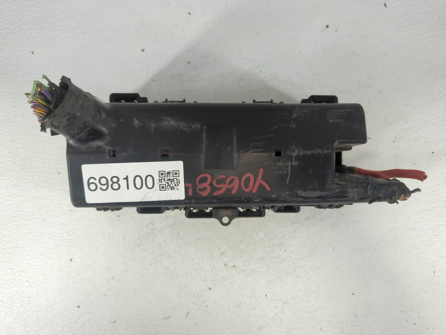 2014 Mercedes-Benz E350 Fusebox Fuse Box Panel Relay Module P/N:9C2T-14A003-AB Fits OEM Used Auto Parts - Oemusedautoparts1.