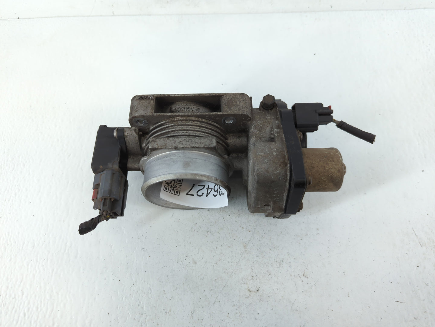 2014 Mercedes-Benz E350 Throttle Body P/N:140591003479 022814 1 Fits OEM Used Auto Parts - Oemusedautoparts1.com