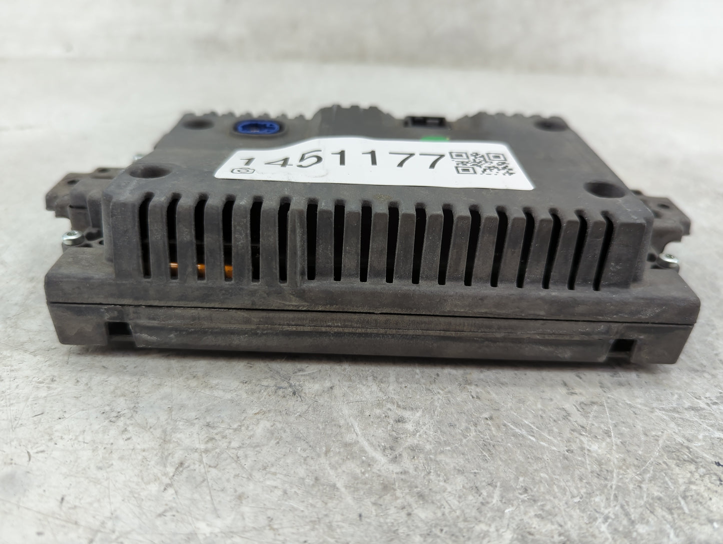 Mercedes-benz Gl-class Information Display Screen - Oemusedautoparts1.com