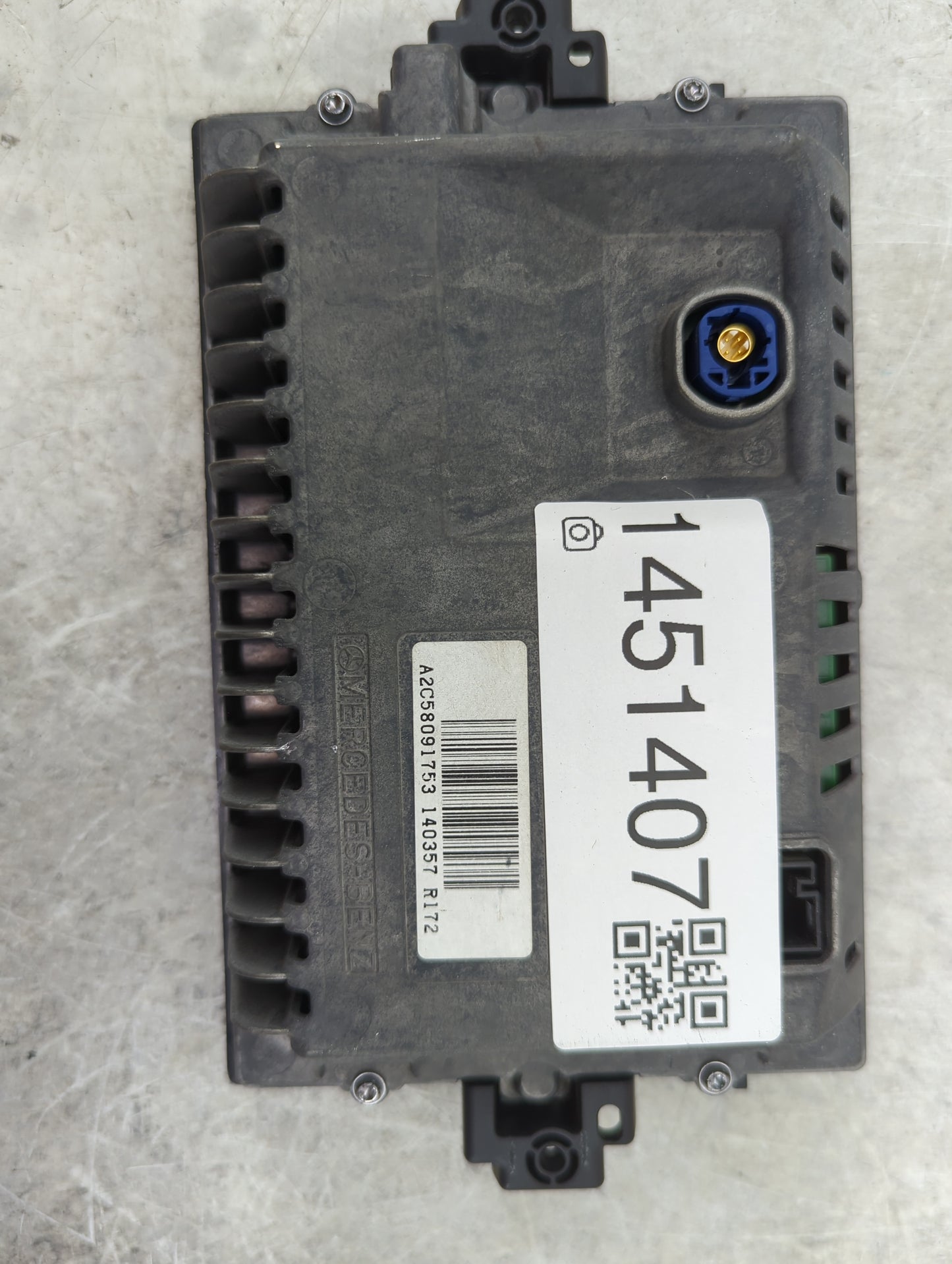 Mercedes-benz Gl-class Information Display Screen - Oemusedautoparts1.com
