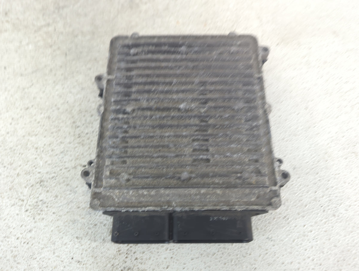 2014 Mercedes-Benz Gl-Class PCM Engine Control Computer ECU ECM PCU OEM P/N:A2789001300 0261S07813 Fits OEM Used Auto Parts 