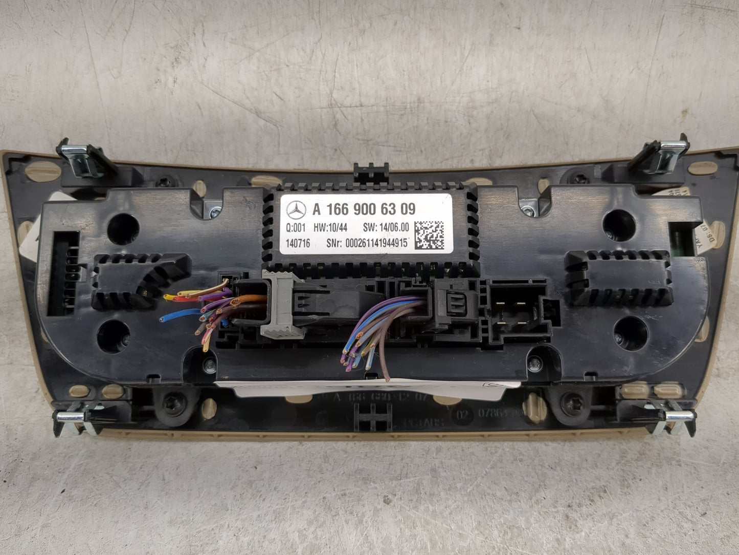 2014-2016 Mercedes-Benz Gl350 Climate Control Module Temperature AC/Heater Replacement P/N:A 166 900 63 09 A 166 900 02 06 F