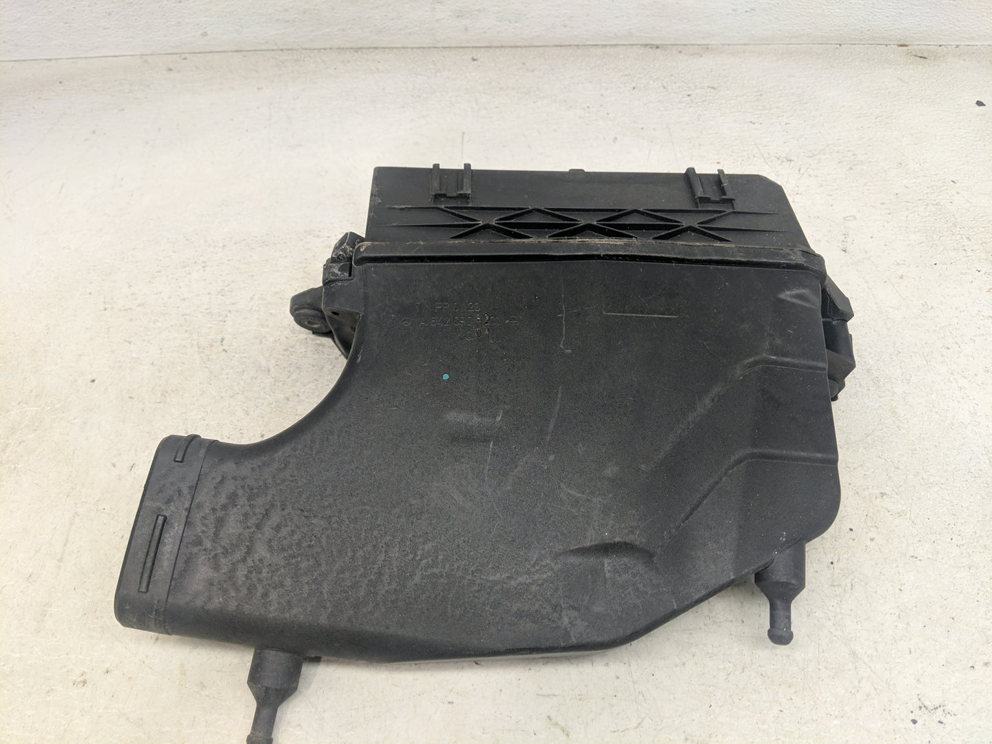 2013-2016 Mercedes-benz Gl350 Air Cleaner Intake-duct Hose Tube - Oemusedautoparts1.com