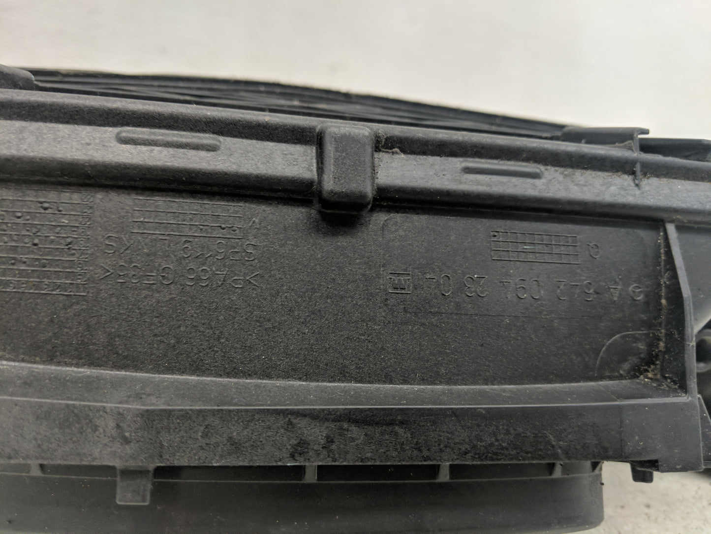 2013-2016 Mercedes-benz Gl350 Air Cleaner Intake-duct Hose Tube - Oemusedautoparts1.com