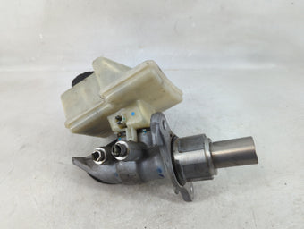 compare product 2013-2016 Mercedes-benz Gl450 Brake Master Cylinder