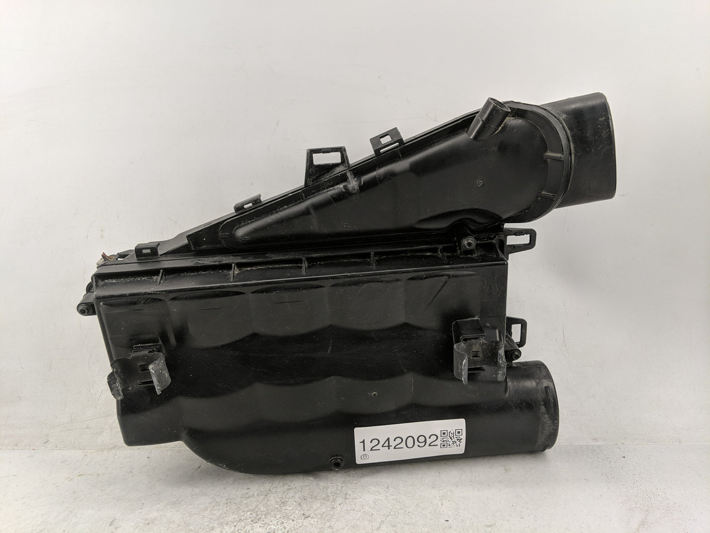 2014 Mercedes-benz Gl450 Air Cleaner Intake-duct Hose Tube - Oemusedautoparts1.com