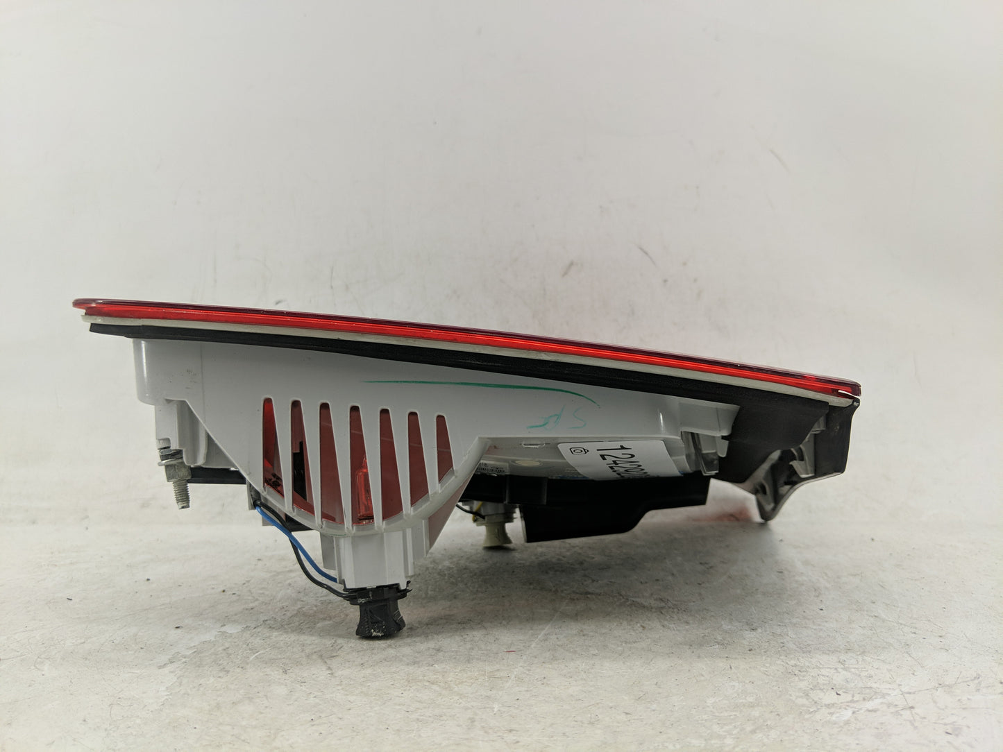 Mercedes-benz Gla45 Amg Passenger Right Side Tail Light Taillight Oem - Oemusedautoparts1.com