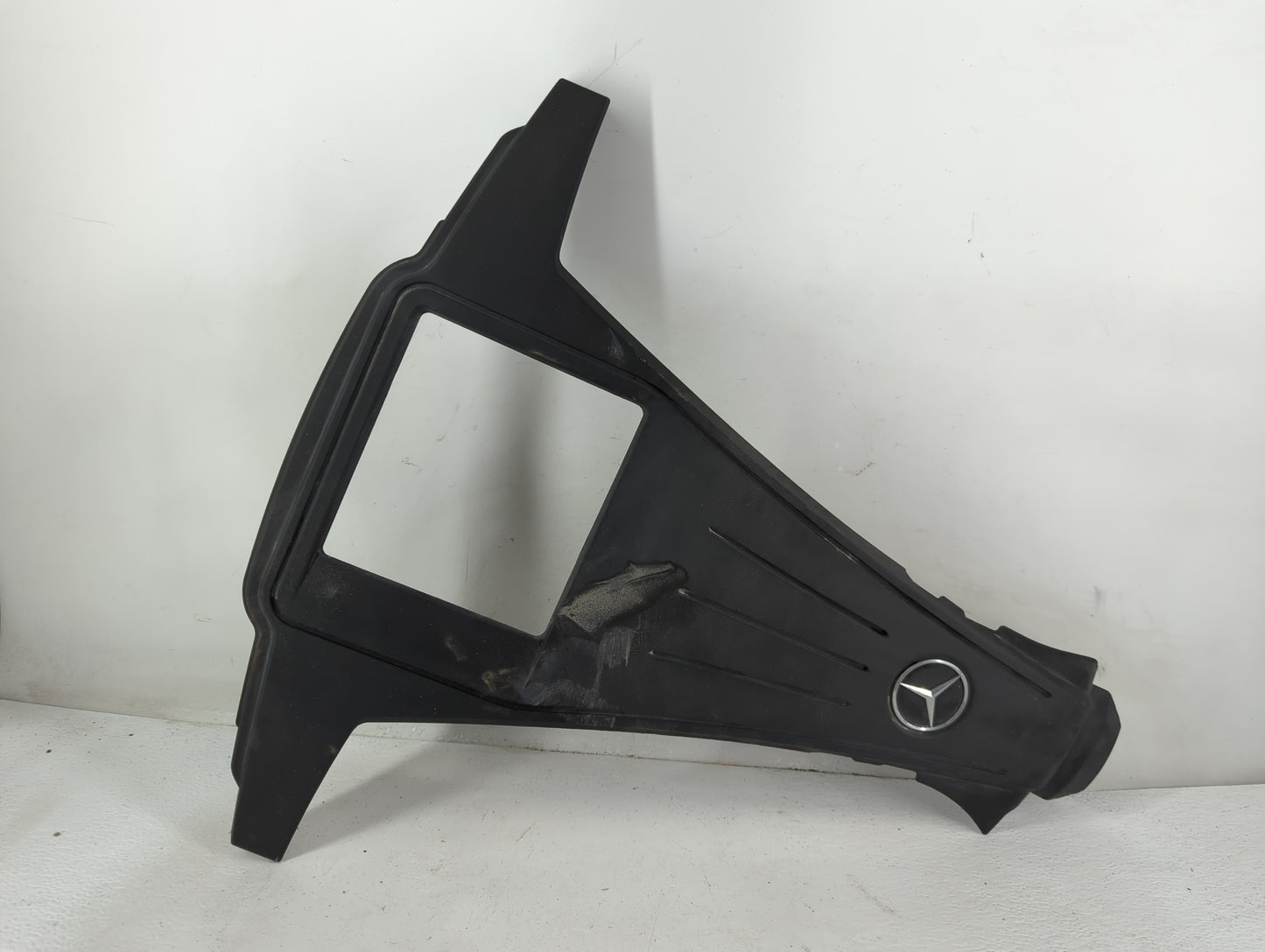 2014 Mercedes-benz Gl450 Engine Cover - Oemusedautoparts1.com