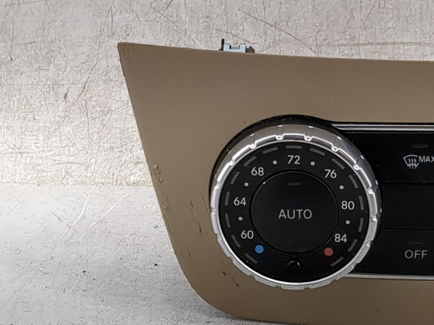 2014-2016 Mercedes-Benz Gl450 Climate Control Module Temperature AC/Heater Replacement P/N:A1669000206 Fits OEM Used Auto Pa