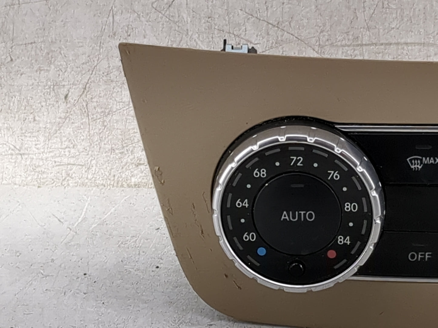 2014-2016 Mercedes-Benz Gl450 Climate Control Module Temperature AC/Heater Replacement P/N:A1669000206 Fits OEM Used Auto Pa