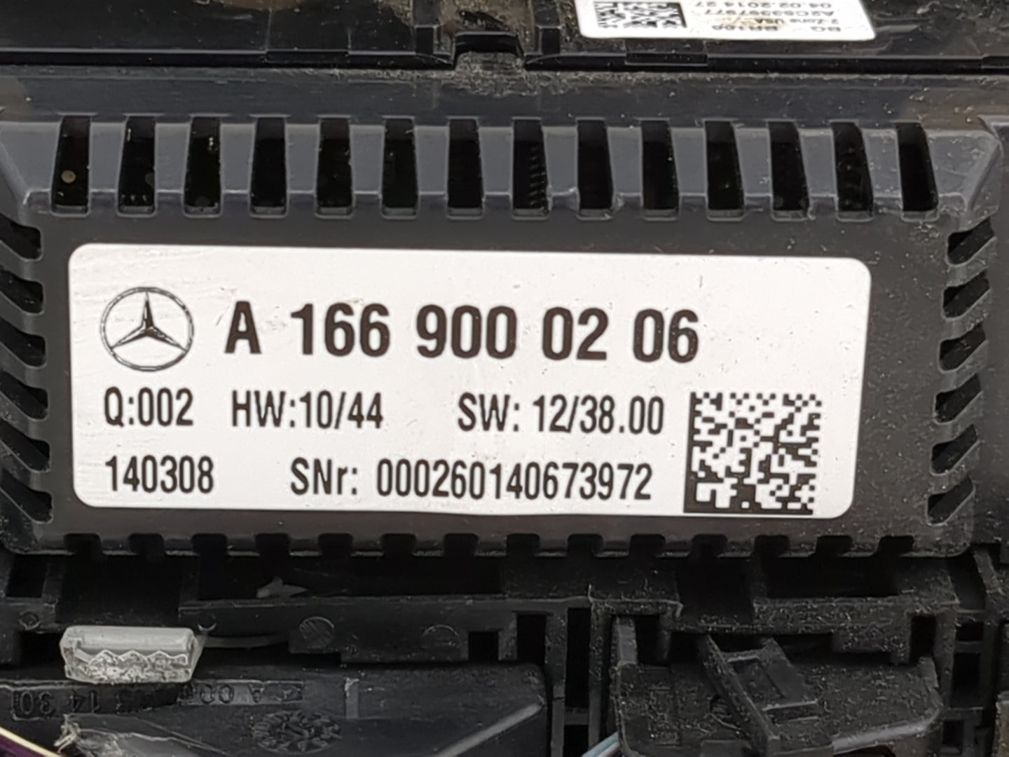 2014-2016 Mercedes-Benz Gl450 Climate Control Module Temperature AC/Heater Replacement P/N:A1669000206 Fits OEM Used Auto Pa