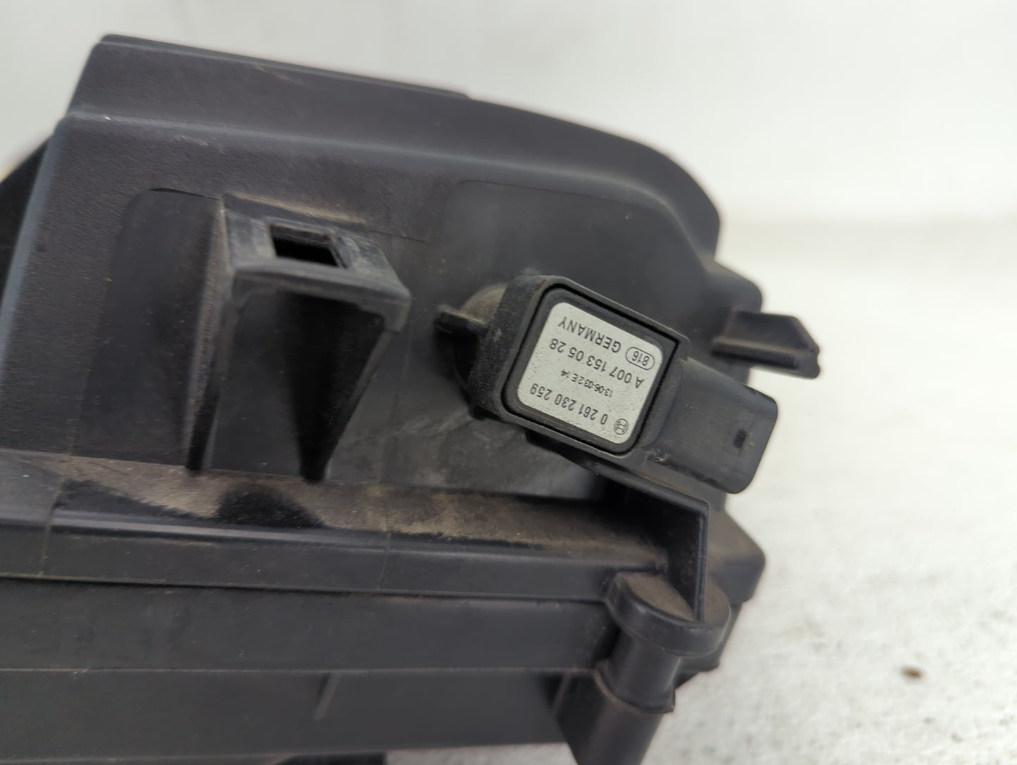 2013-2014 Mercedes-benz Gl450 Air Cleaner Intake-duct Hose Tube - Oemusedautoparts1.com