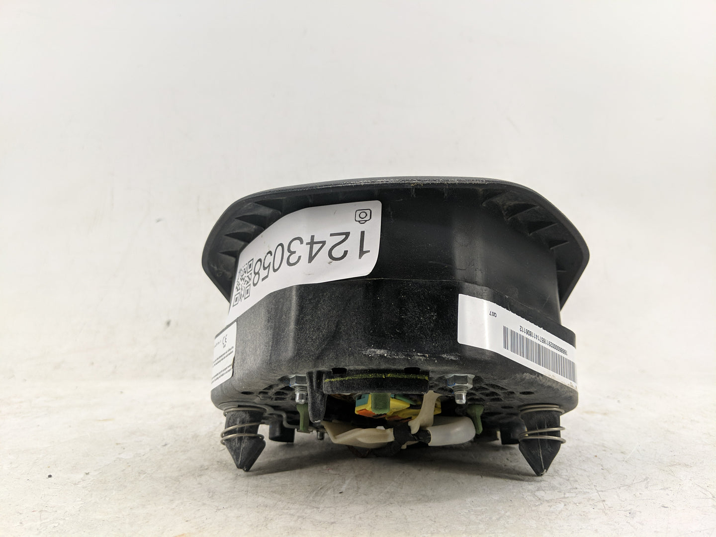 Mercedes-benz Gla45 Amg Air Bag Driver Left Steering Wheel Mounted - Oemusedautoparts1.com